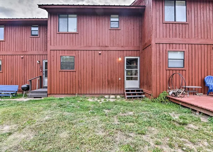 Near Lake Granby: Grand Lake Townhome W/ Views