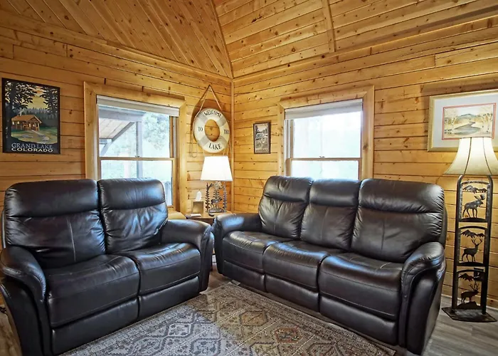 Large Wraparound Deck, Foosball Table, Close To Beacon Landing Marina